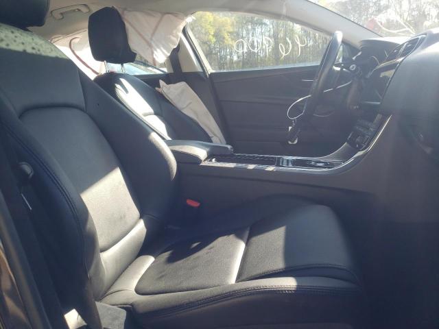 Photo 4 VIN: SAJAR4FX2KCP48421 - JAGUAR XE 