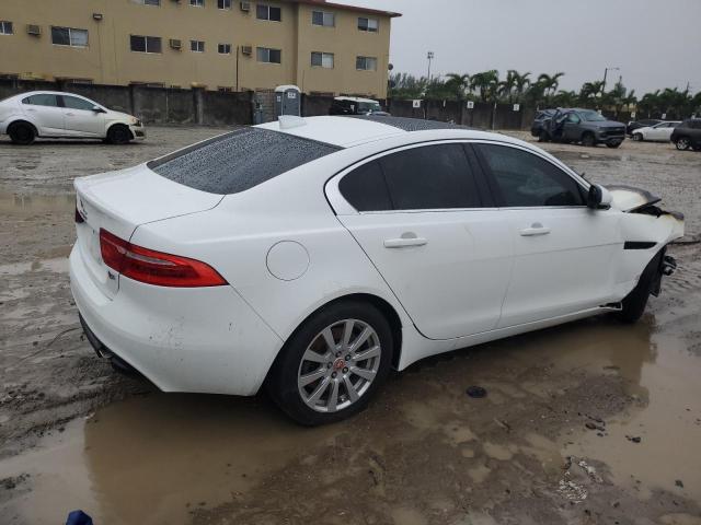 Photo 2 VIN: SAJAR4FX5KCP48090 - JAGUAR XE 