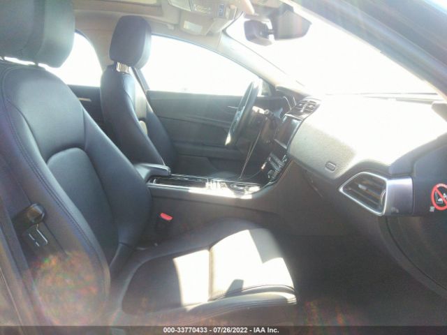 Photo 4 VIN: SAJAR4FX6JCP33838 - JAGUAR XE 