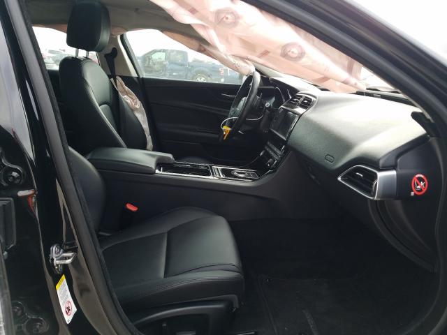 Photo 4 VIN: SAJAR4FX9JCP27094 - JAGUAR XE 