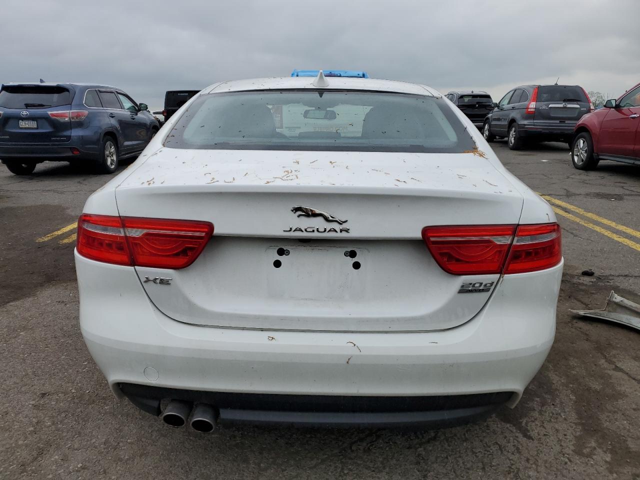 Photo 5 VIN: SAJAS4BN5HA976474 - JAGUAR XE 