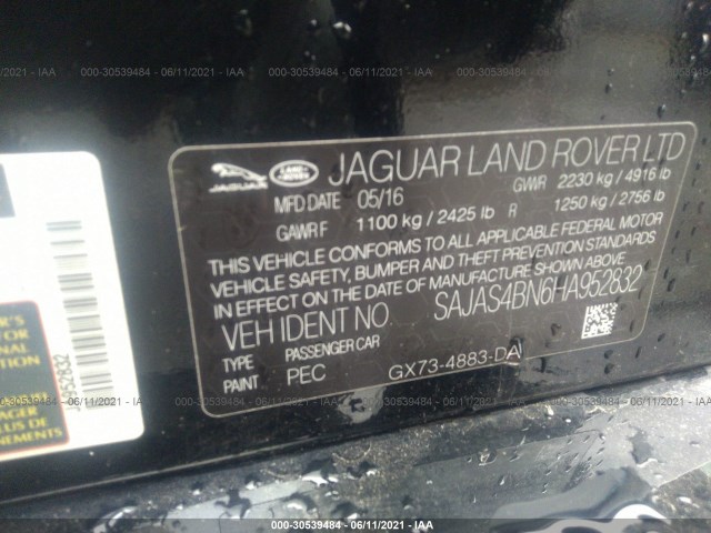 Photo 8 VIN: SAJAS4BN6HA952832 - JAGUAR XE 