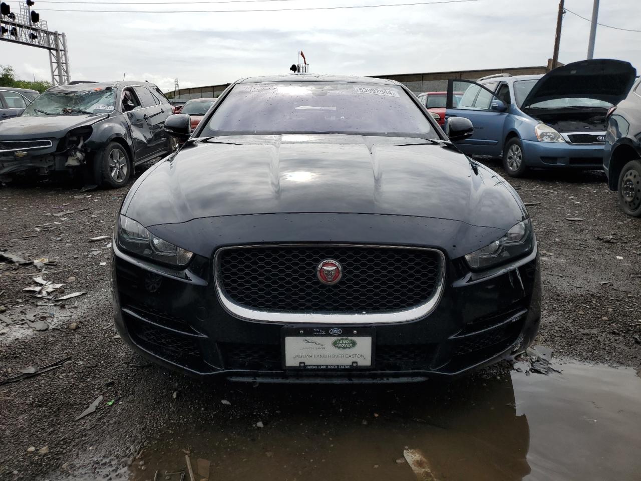 Photo 4 VIN: SAJAS4FX4JCP37469 - JAGUAR XE 