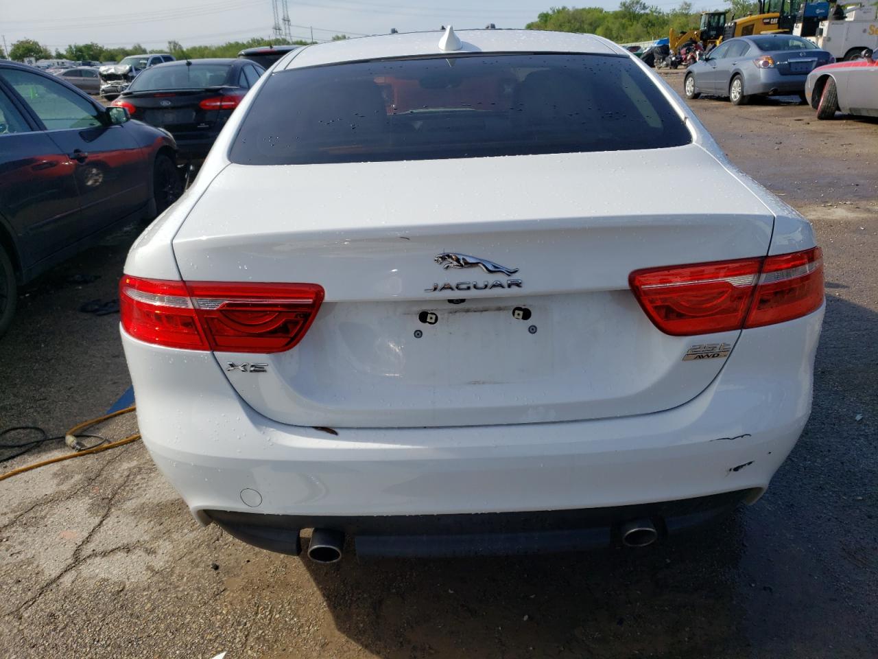 Photo 5 VIN: SAJAS4FX8KCP43759 - JAGUAR XE 