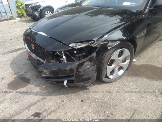 Photo 5 VIN: SAJAS4FXXJCP34852 - JAGUAR XE 