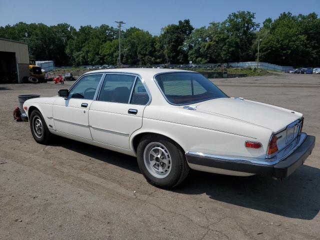 Photo 1 VIN: SAJAV1344FC421240 - JAGUAR XJ6 