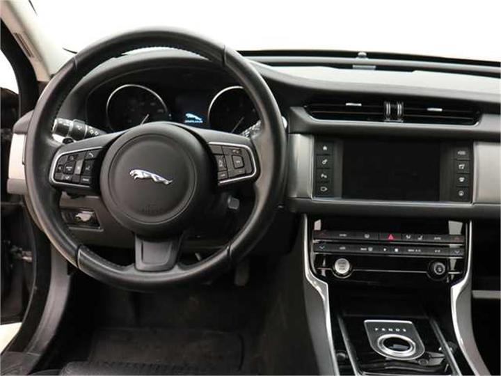 Photo 16 VIN: SAJBB4BN2GCY12848 - JAGUAR XF 