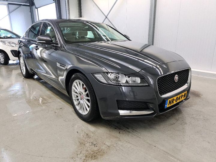 Photo 2 VIN: SAJBB4BN2HCY43437 - JAGUAR XF 