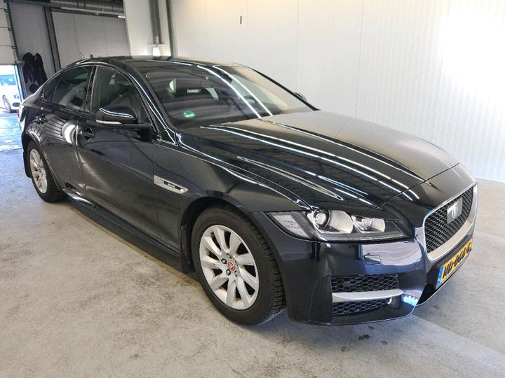 Photo 2 VIN: SAJBB4BN5HCY47062 - JAGUAR XF 