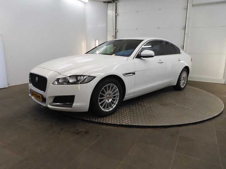 Photo 1 VIN: SAJBB4DN3HCY43816 - JAGUAR XF 