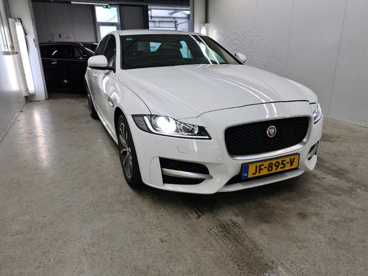 Photo 2 VIN: SAJBB4DN6GCY18410 - JAGUAR XF 