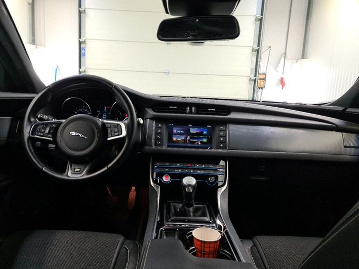 Photo 6 VIN: SAJBB4DN6GCY18410 - JAGUAR XF 