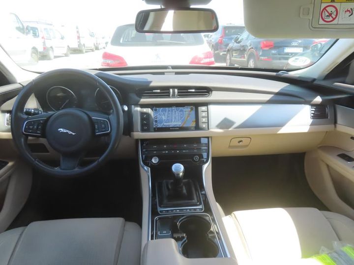 Photo 3 VIN: SAJBB4DN7HCY33936 - JAGUAR XF 