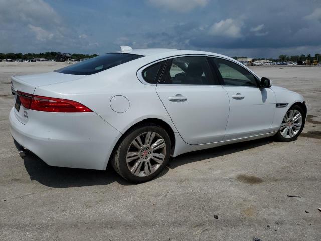 Photo 2 VIN: SAJBD4BV0GCY08405 - JAGUAR XF PREMIUM 