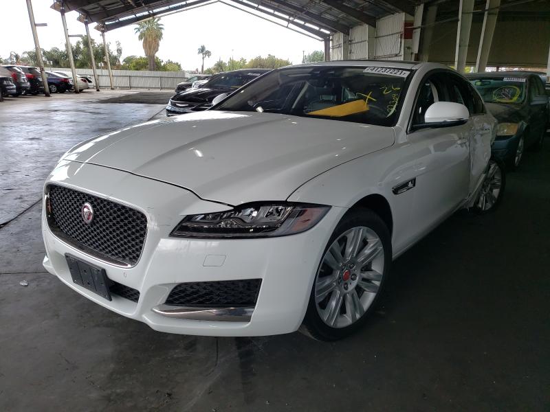 Photo 1 VIN: SAJBD4BV1HCY40717 - JAGUAR XF PREMIUM 