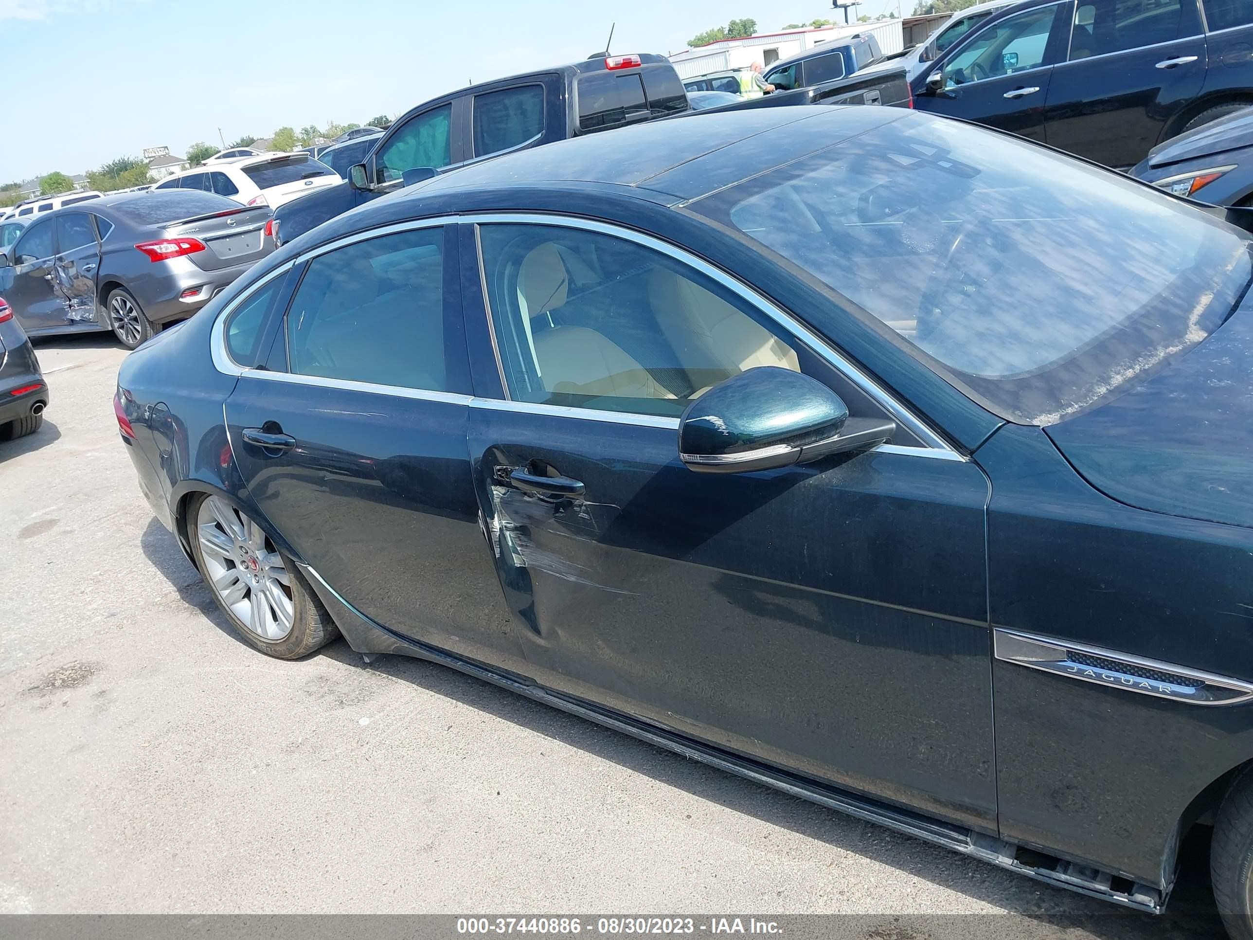 Photo 13 VIN: SAJBD4BV4HCY27136 - JAGUAR XF 