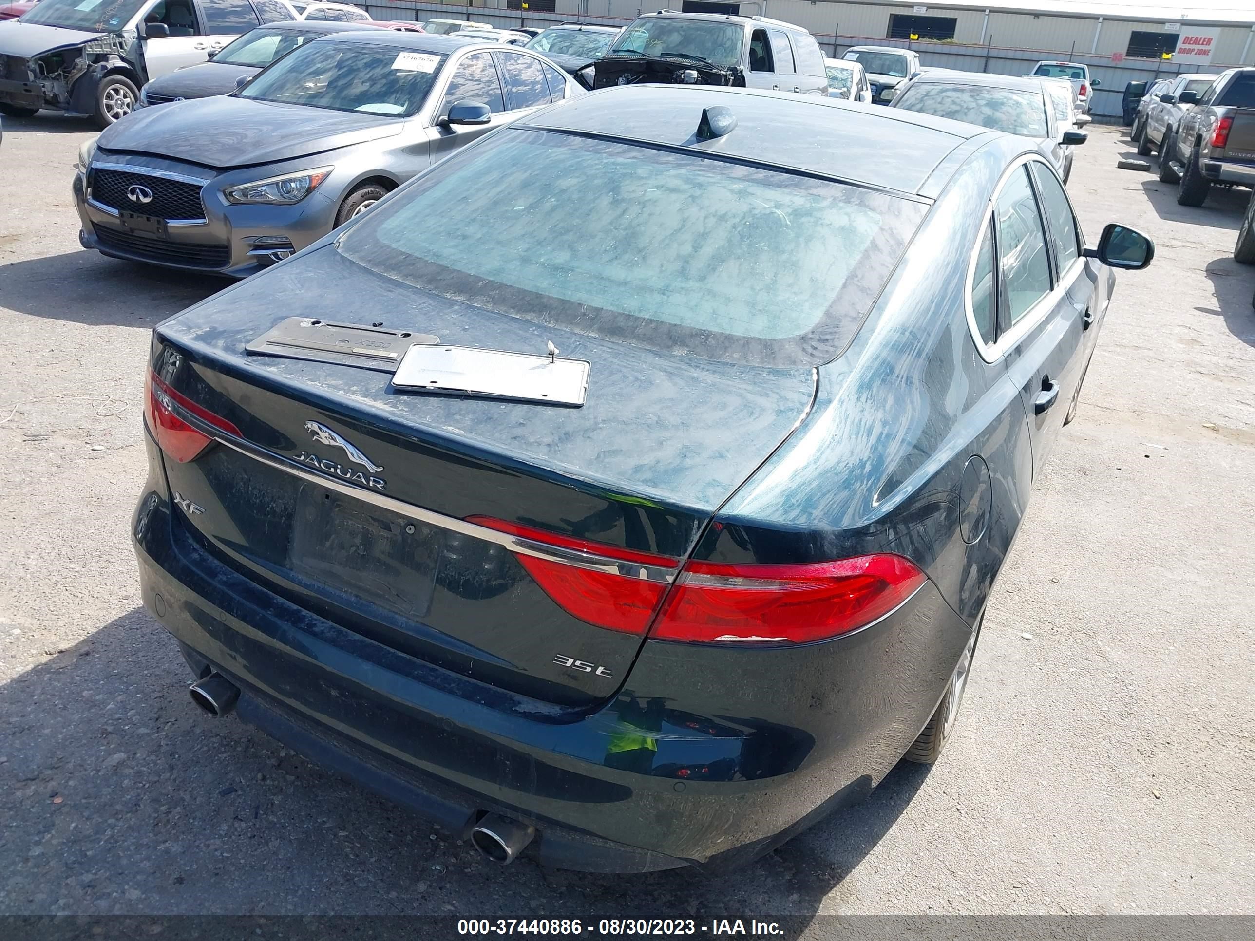 Photo 3 VIN: SAJBD4BV4HCY27136 - JAGUAR XF 