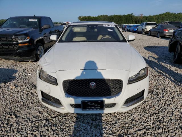 Photo 4 VIN: SAJBD4BV7HCY30404 - JAGUAR XF PREMIUM 