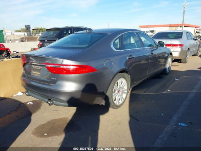 Photo 3 VIN: SAJBD4BV8GCY09902 - JAGUAR XF 