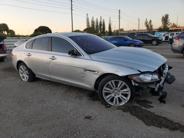 Photo 3 VIN: SAJBD4BV8HCY35045 - JAGUAR XF PREMIUM 