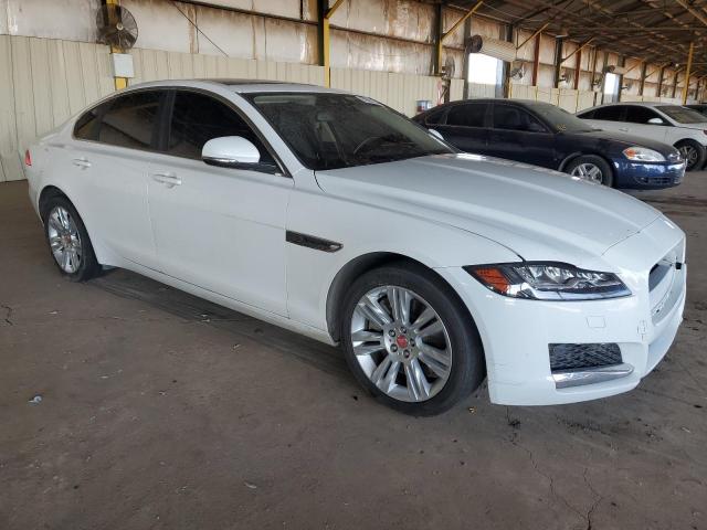Photo 3 VIN: SAJBD4BV8HCY38074 - JAGUAR XF PREMIUM 