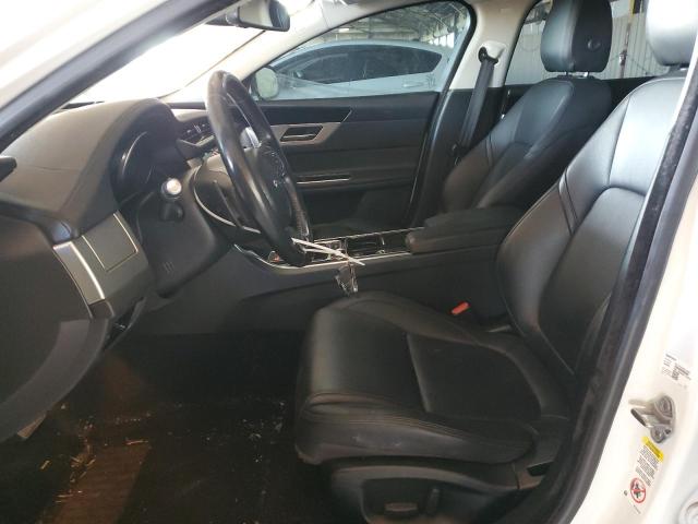 Photo 6 VIN: SAJBD4BV8HCY38074 - JAGUAR XF PREMIUM 