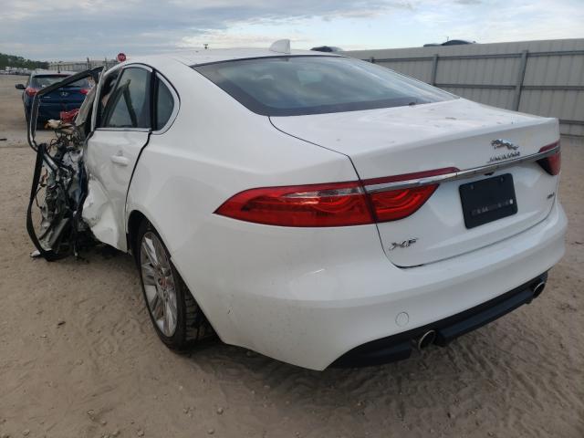 Photo 2 VIN: SAJBD4BV9HCY42957 - JAGUAR XF PREMIUM 