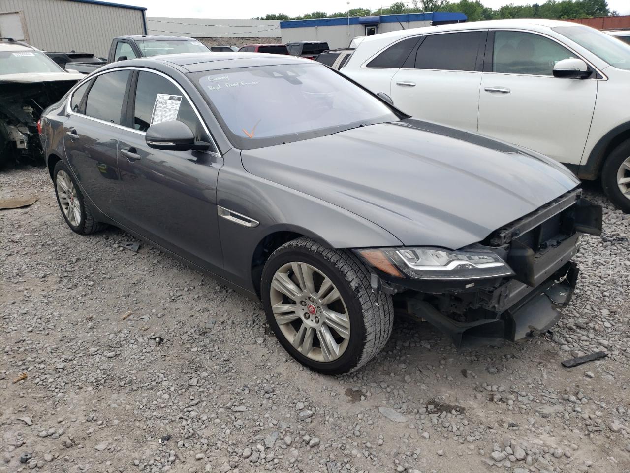 Photo 3 VIN: SAJBD4BVXHCY28503 - JAGUAR XF 