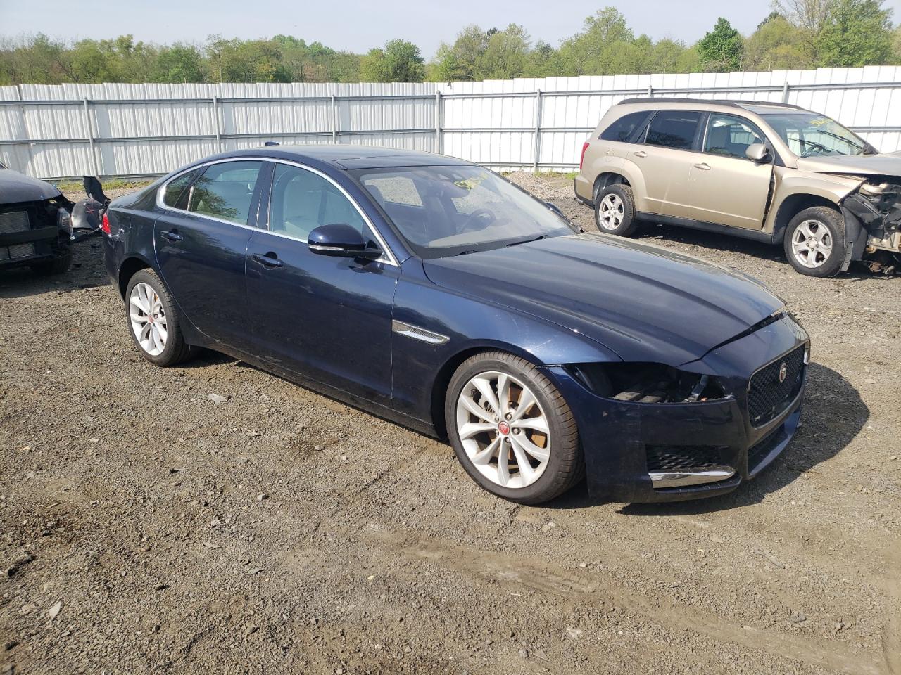 Photo 3 VIN: SAJBD4FX5LCY83333 - JAGUAR XF 