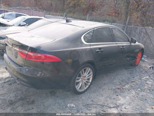 Photo 3 VIN: SAJBE4BV0GCY03797 - JAGUAR XF 