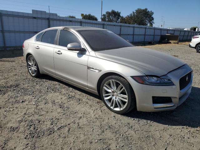 Photo 3 VIN: SAJBE4BV1GCY06000 - JAGUAR XF PRESTIG 