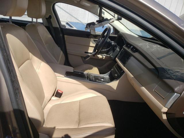 Photo 4 VIN: SAJBE4BV2HCY35197 - JAGUAR XF PRESTIG 