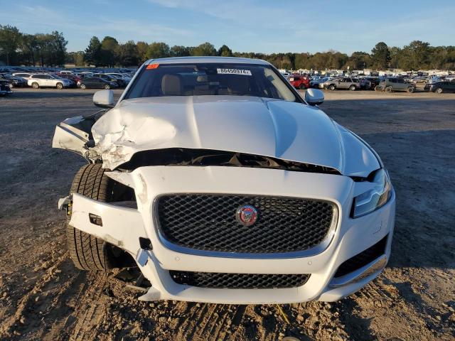 Photo 4 VIN: SAJBE4BV6GCY07059 - JAGUAR XF PRESTIG 