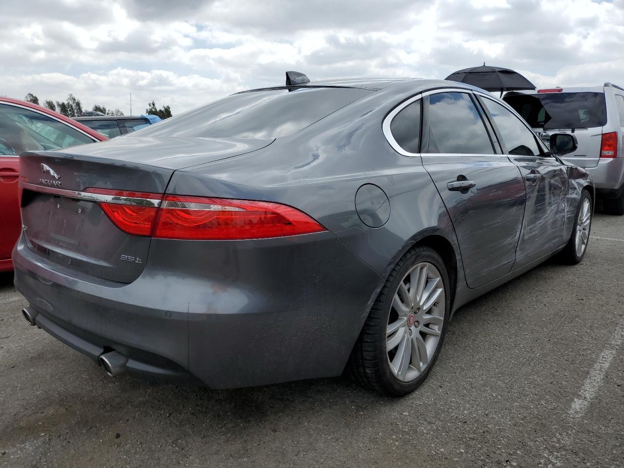 Photo 2 VIN: SAJBE4BV7GCY08785 - JAGUAR XF 