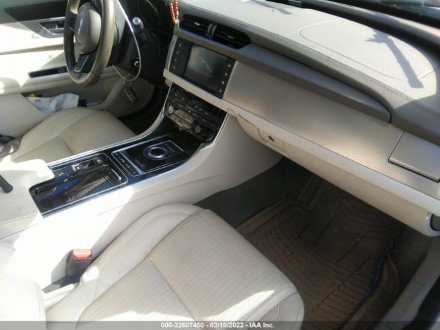 Photo 4 VIN: SAJBE4BVXGCY03807 - JAGUAR XF 