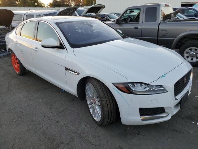 Photo 3 VIN: SAJBE4BVXGCY10174 - JAGUAR XF PRESTIG 