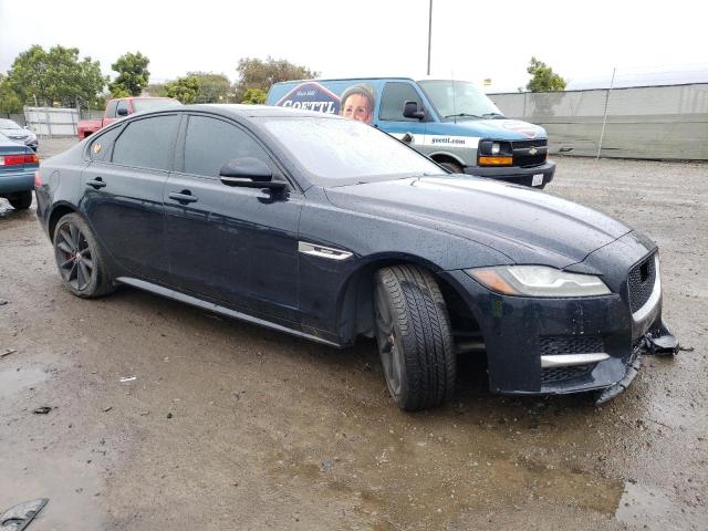 Photo 3 VIN: SAJBF4BV5GCY10743 - JAGUAR XF R - SPO 