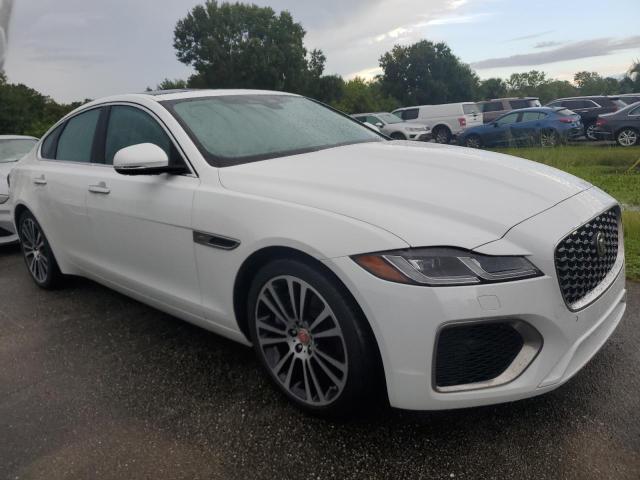 Photo 3 VIN: SAJBG4FX4NCY90817 - JAGUAR XF SE 