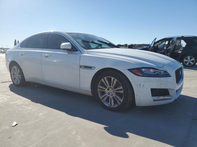 Photo 3 VIN: SAJBJ4BV4GCY21571 - JAGUAR XF PREMIUM 