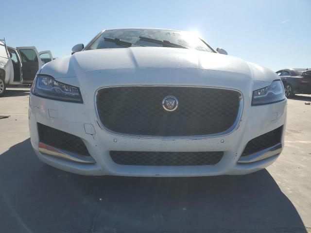 Photo 4 VIN: SAJBJ4BV4GCY21571 - JAGUAR XF PREMIUM 