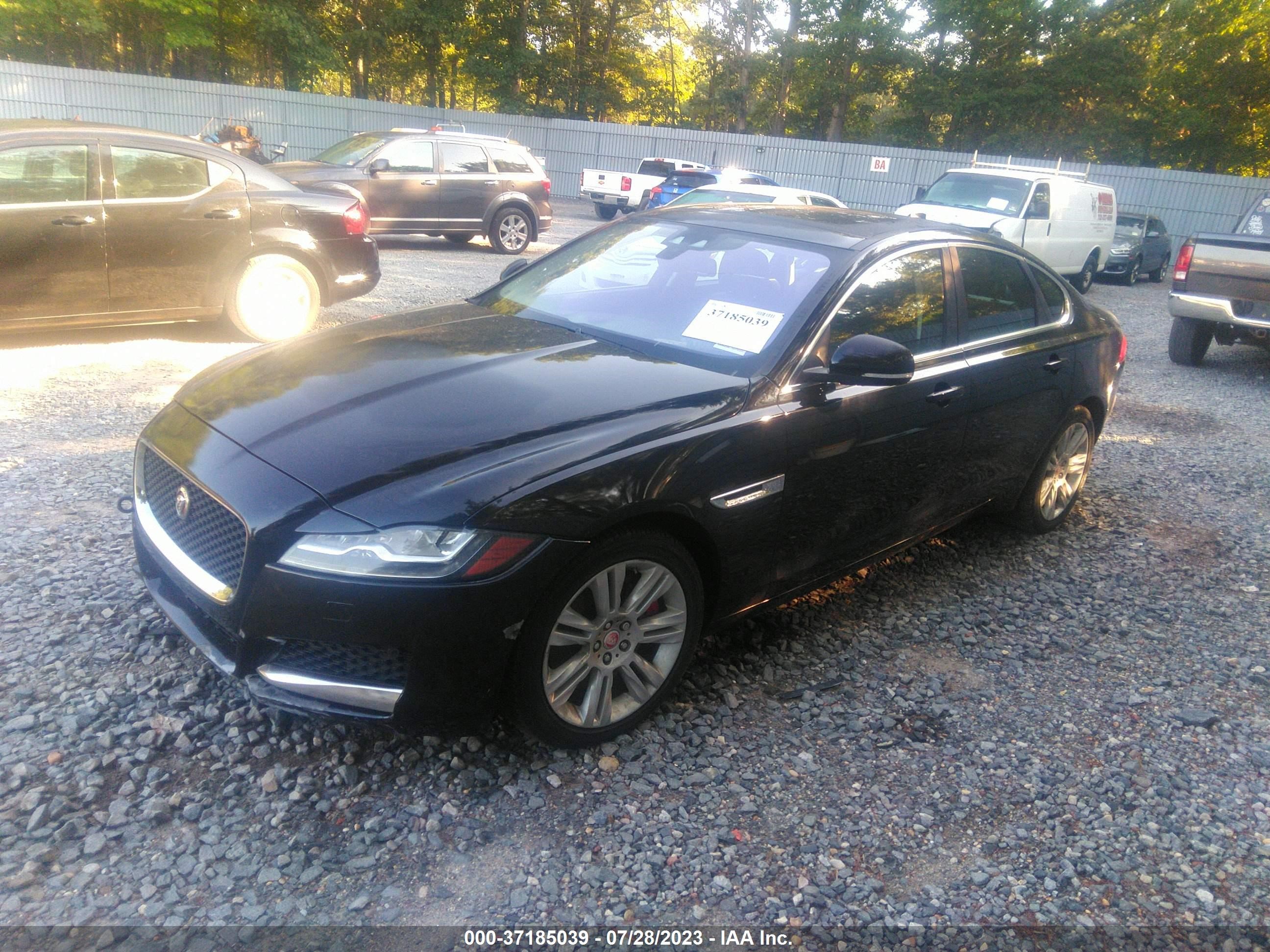 Photo 1 VIN: SAJBJ4BV5GCY21093 - JAGUAR XF 