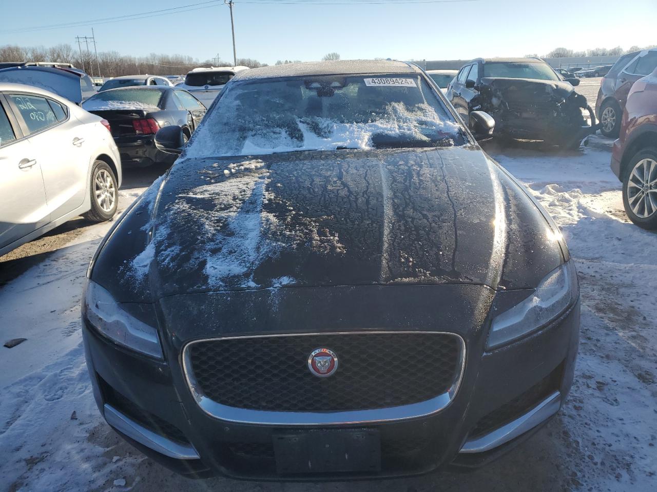 Photo 4 VIN: SAJBJ4BV8GCY16518 - JAGUAR XF 