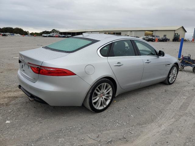 Photo 2 VIN: SAJBK4BV0HCY45574 - JAGUAR XF 