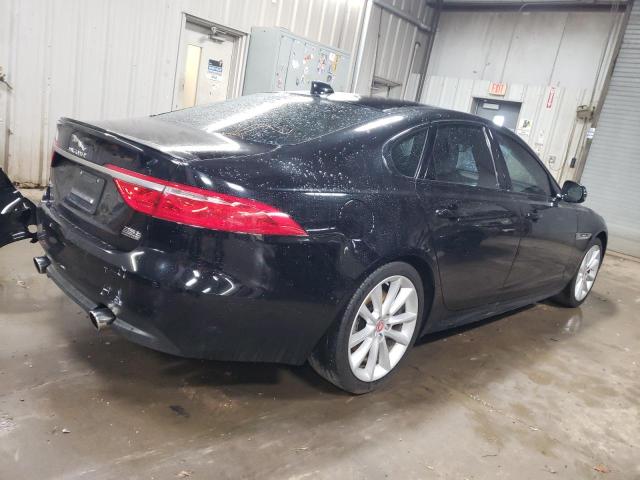 Photo 2 VIN: SAJBL4BV4HCY47941 - JAGUAR XF R - SPO 