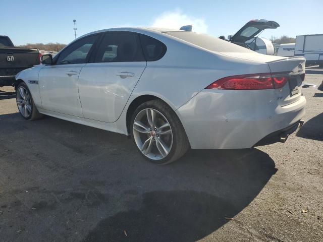 Photo 1 VIN: SAJBL4BV8HCY34982 - JAGUAR XF R - SPO 