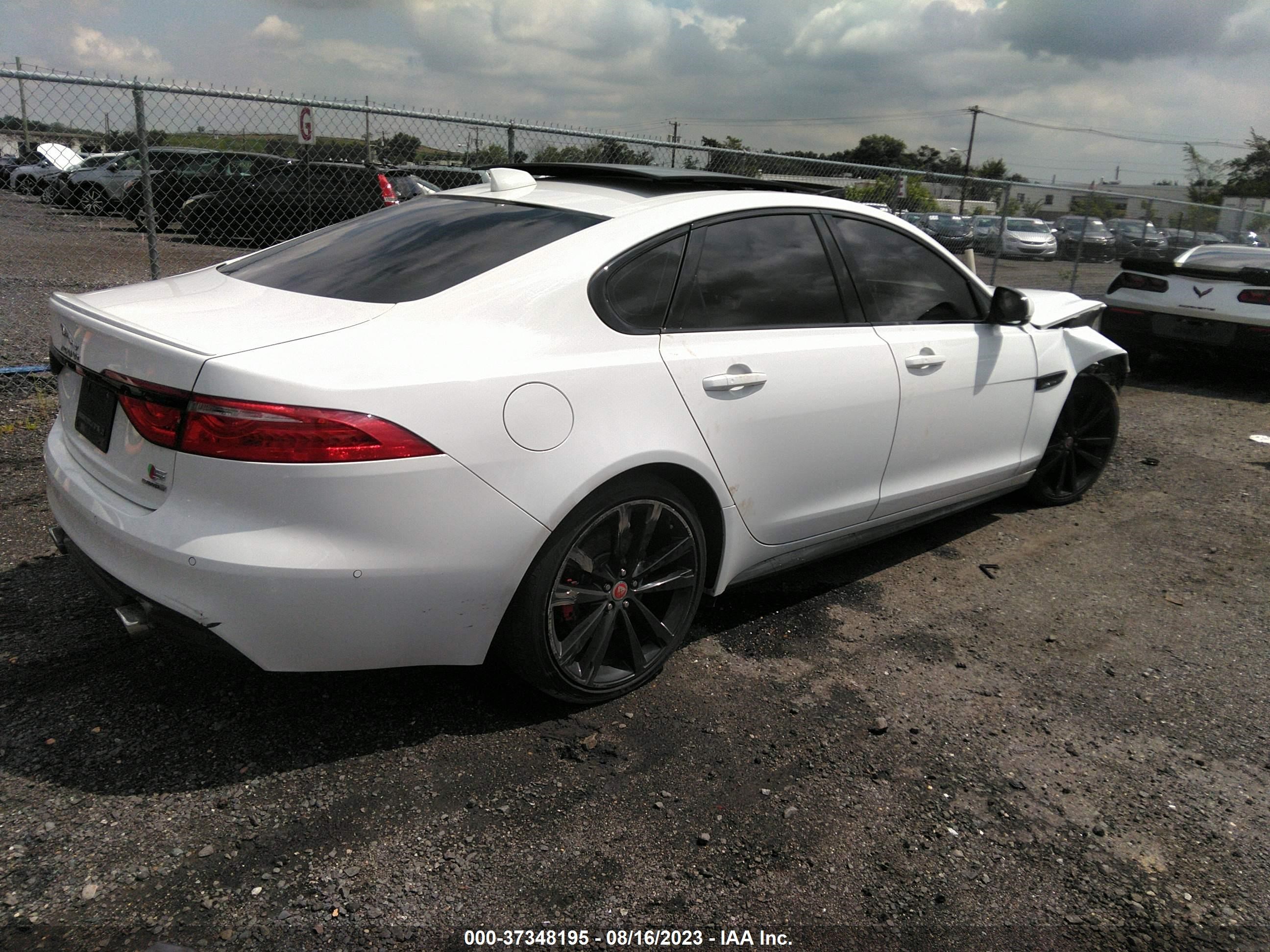 Photo 3 VIN: SAJBM4BV4GCY22727 - JAGUAR XF 