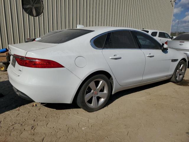 Photo 2 VIN: SAJBR4FX5JCY70175 - JAGUAR XF 