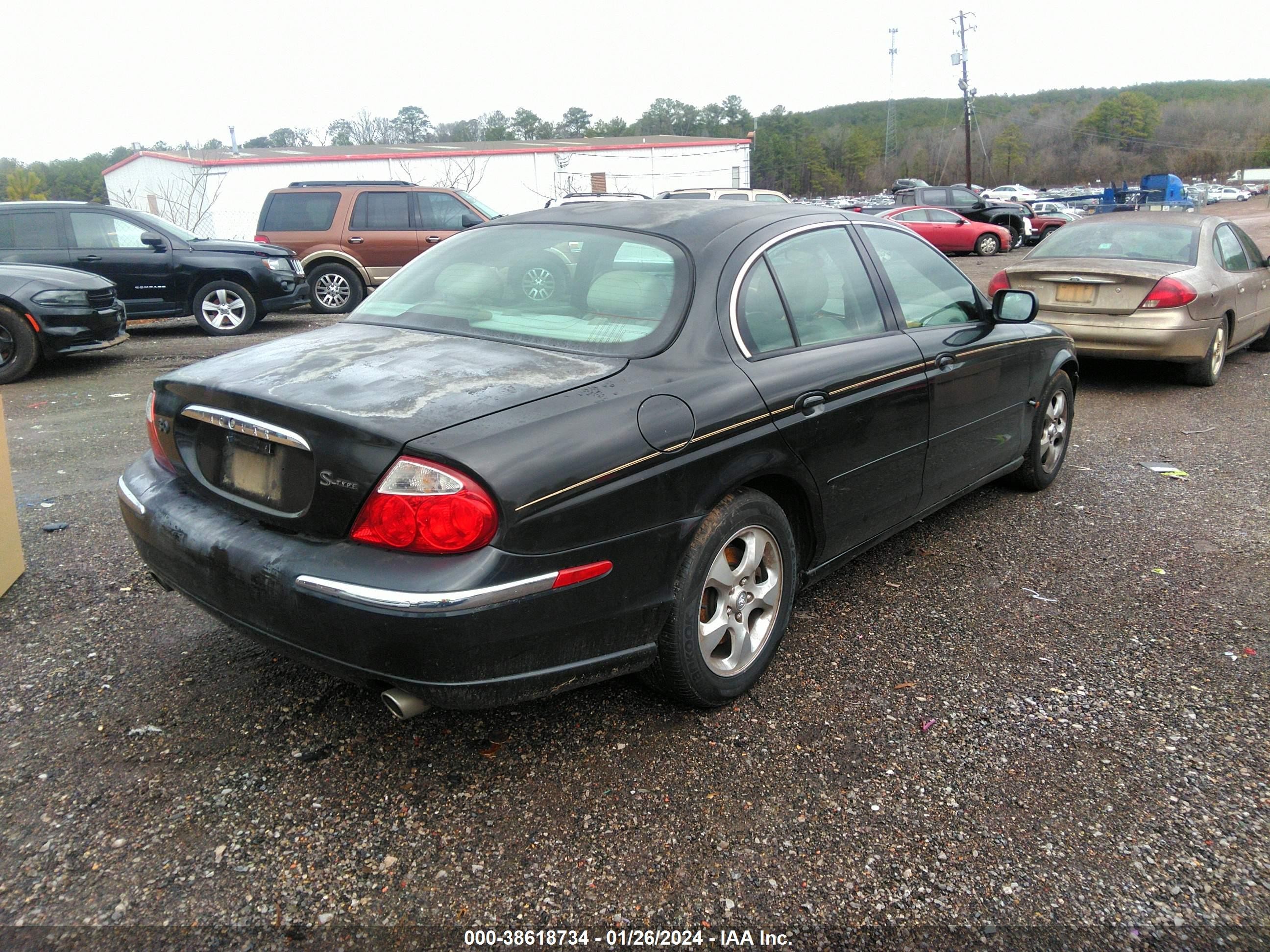 Photo 3 VIN: SAJDA01C0YFL75761 - JAGUAR S-TYPE 