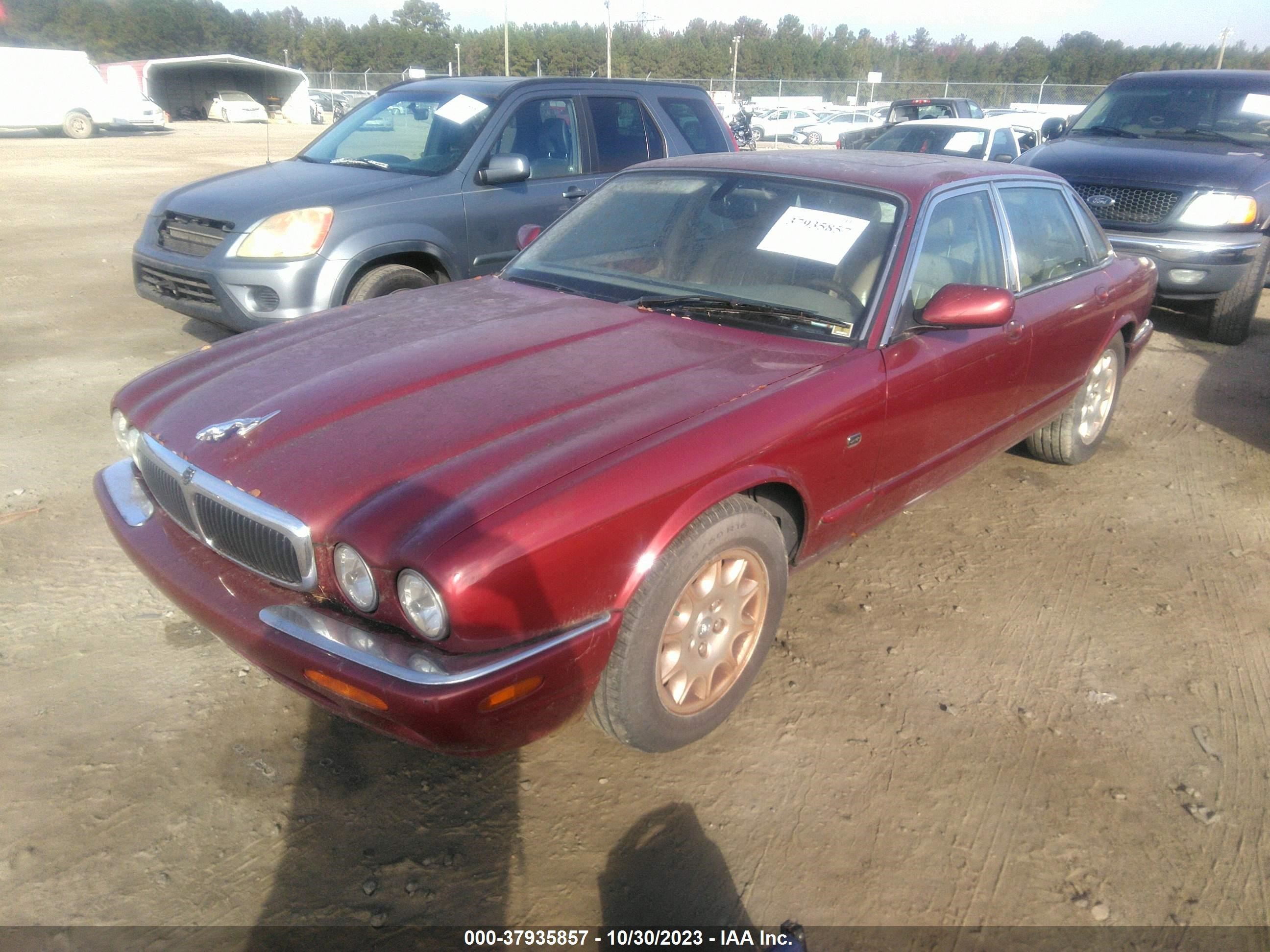 Photo 1 VIN: SAJDA14C1YLF19761 - JAGUAR XJ 