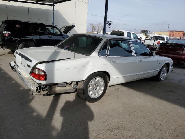 Photo 2 VIN: SAJDA14C2YLF16237 - JAGUAR XJ8 